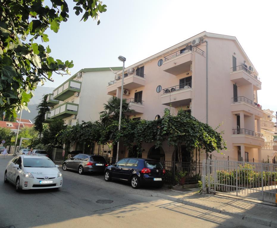 Apartments Mare Budva Exterior photo
